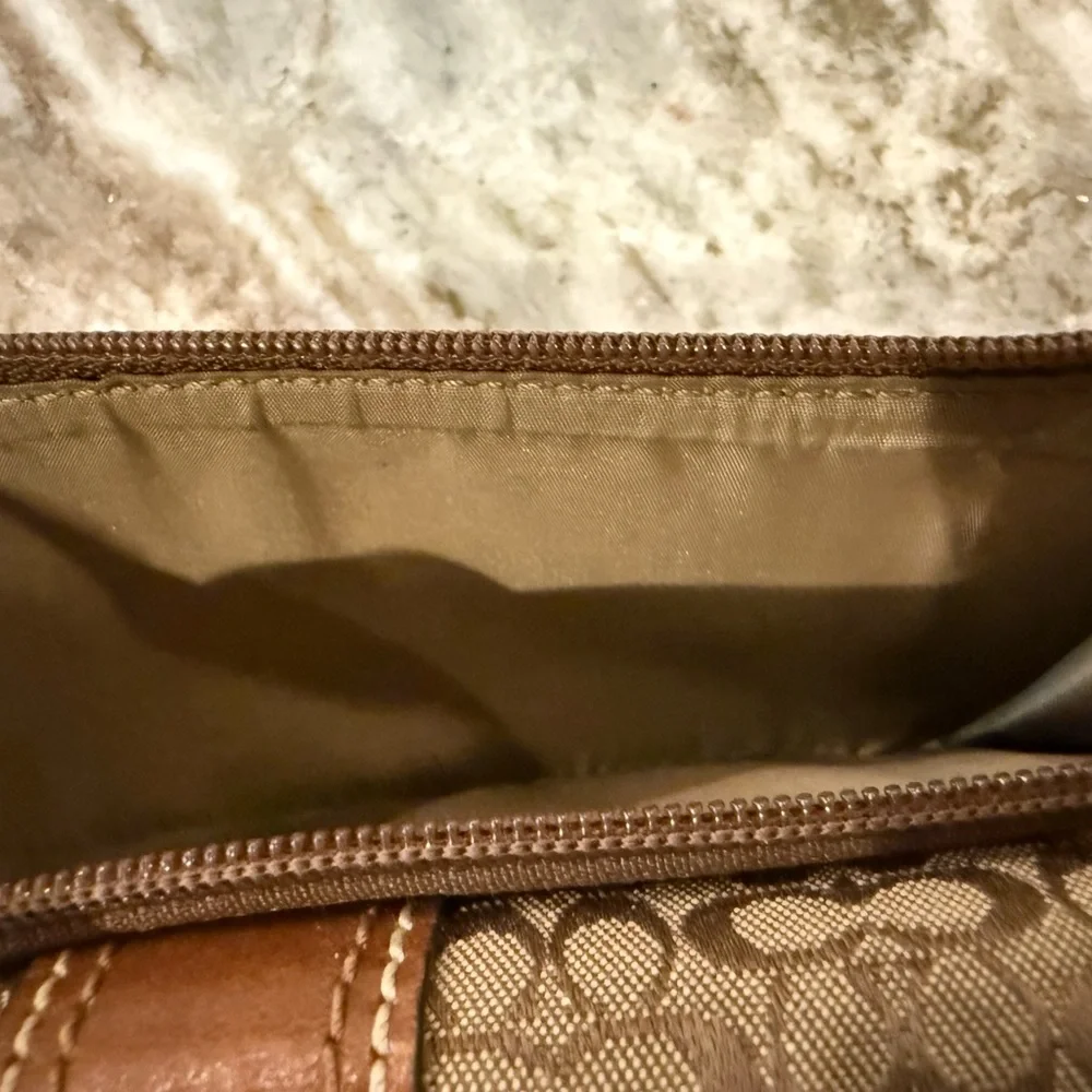 Coach Vintage Y2K Brown and Tan Signature mini C Wallet EXCELLENT condition